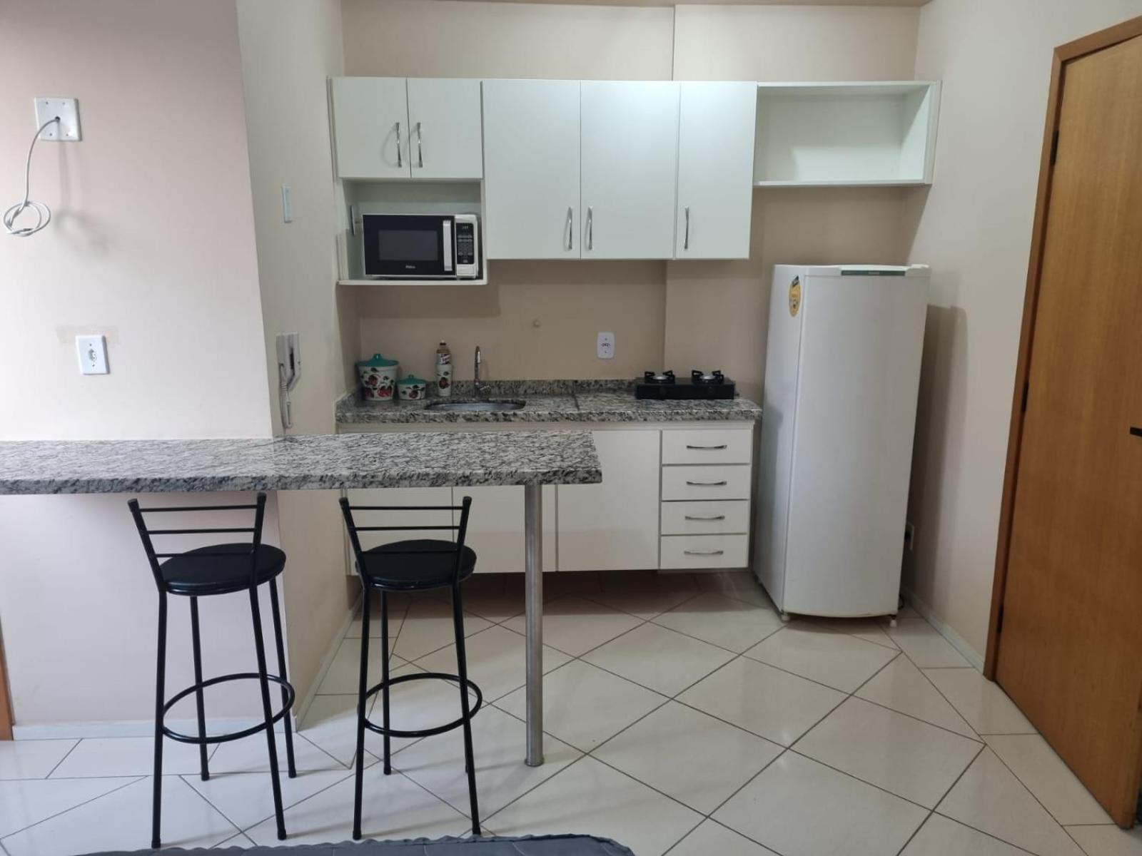 Spot Residence Sao Carlos 700M Da Usp Exterior foto